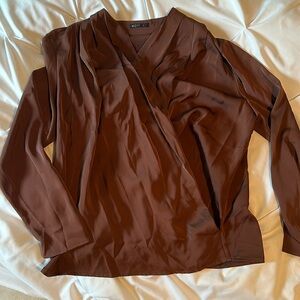 MOTF NWT split drape front long sleeve chocolate blouse size large